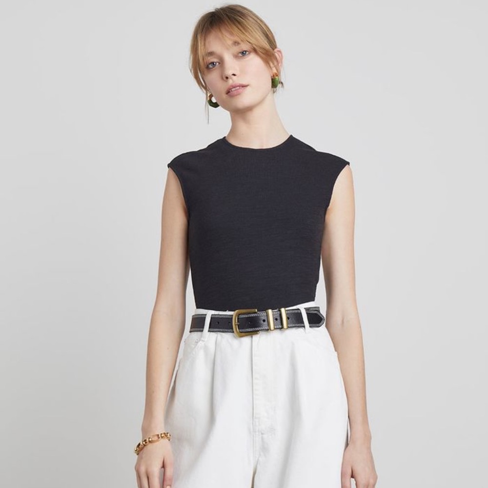 NWT Megan Textured Open-Back Bodysuit in Black